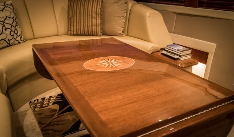 56 Carver Sky Lounge Compass Rose High Gloss Table