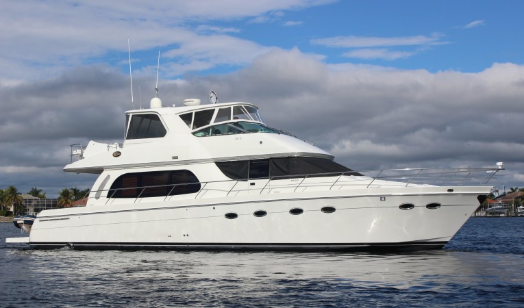 56 Carver Starboard View