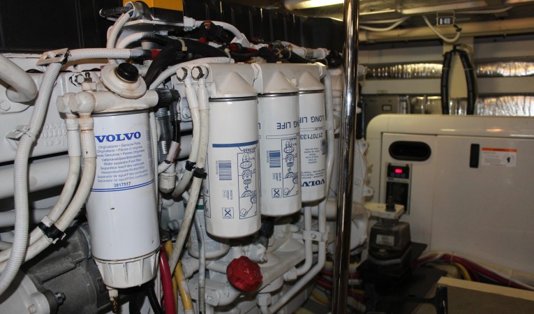 56 Carver MAIN ENGINE AND GENERATOR