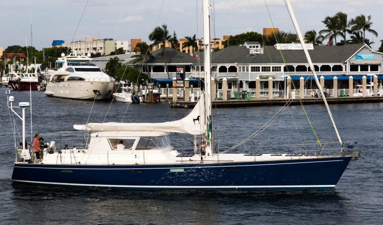 62 Deerfoot Deerfoot 62' - profile