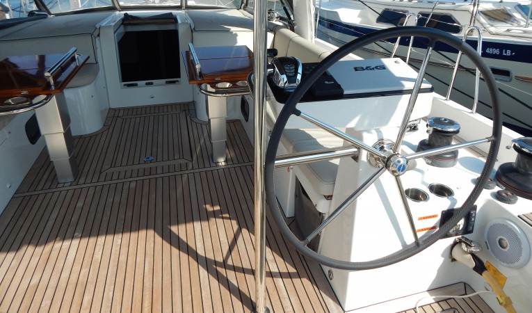 54 Beneteau 