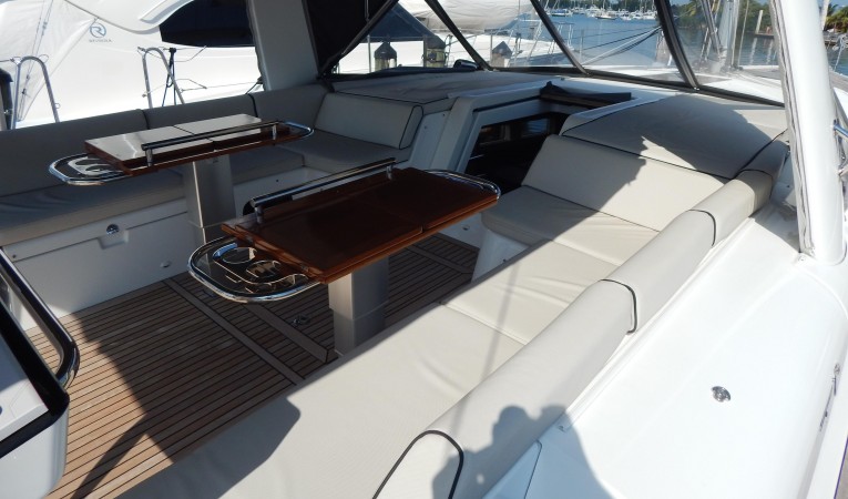 54 Beneteau 