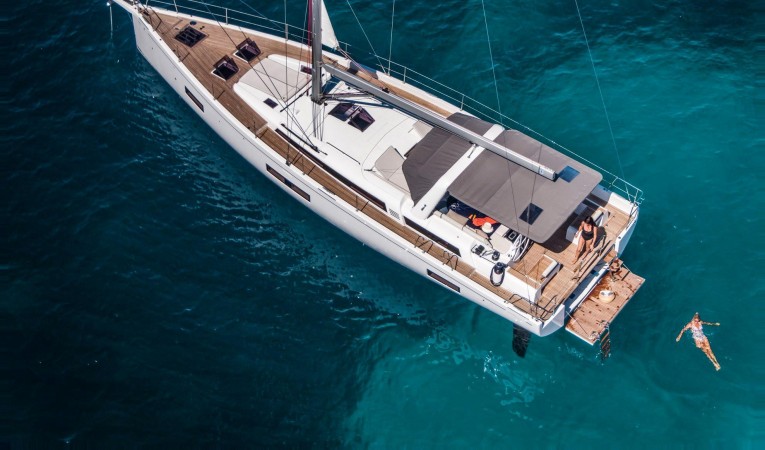 54 Beneteau 