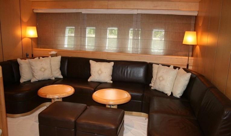 72 Overmarine-Mangusta 