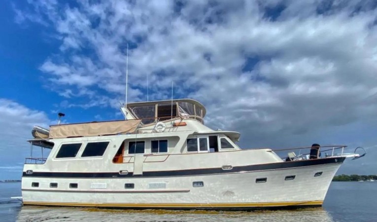 62 Marine Trader 