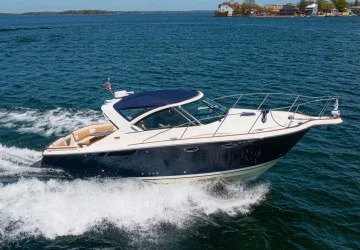 31' Tiara 2012