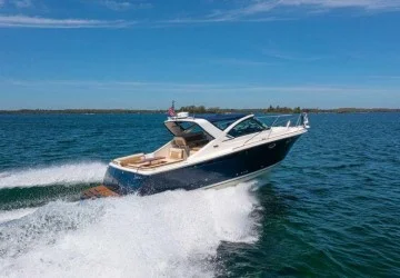 31' Tiara 2012