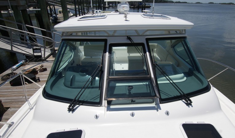 32 Tiara windshield and hardtop