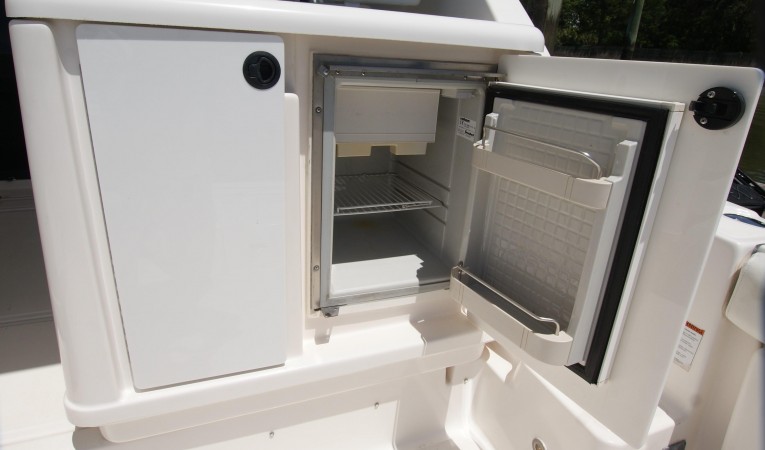 32 Tiara cockpit fridge