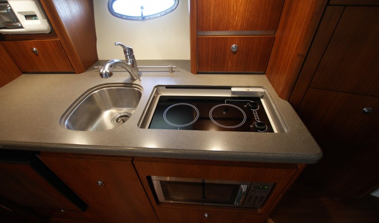 32 Tiara galley detail