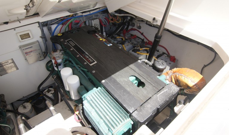 32 Tiara starboard engine