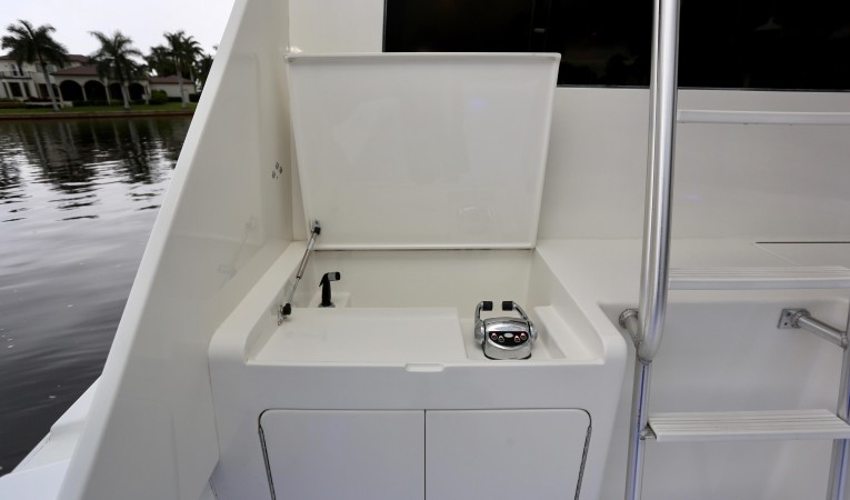 50 Post Cockpit Controls