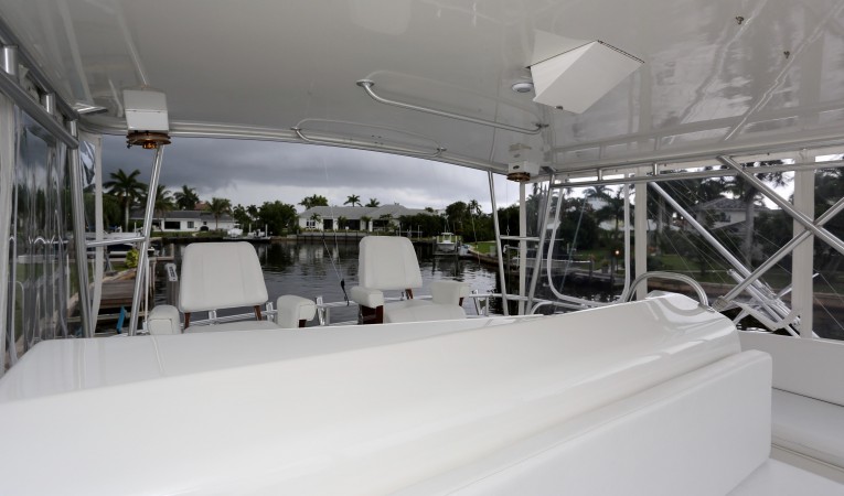 50 Post Flybridge Seating