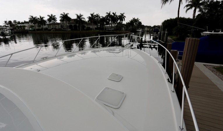 50 Post Bow and Foredeck