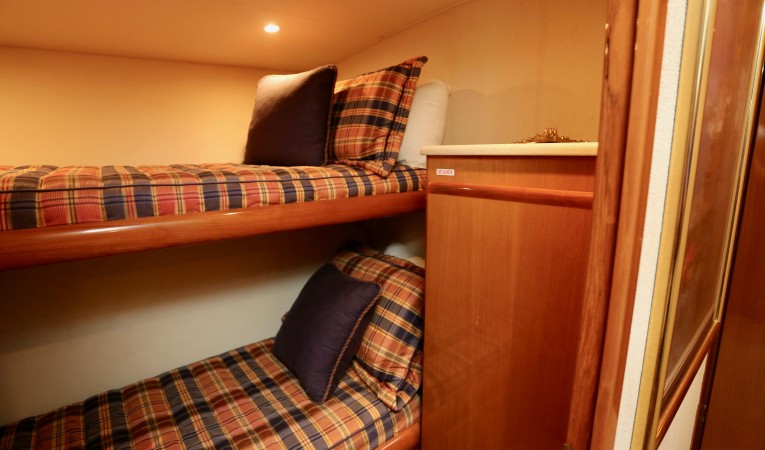 50 Post Guest Stateroom