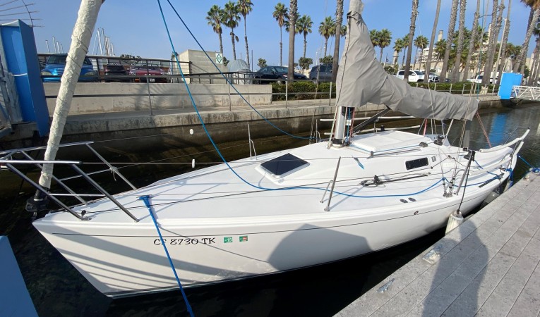 30 J Boats 