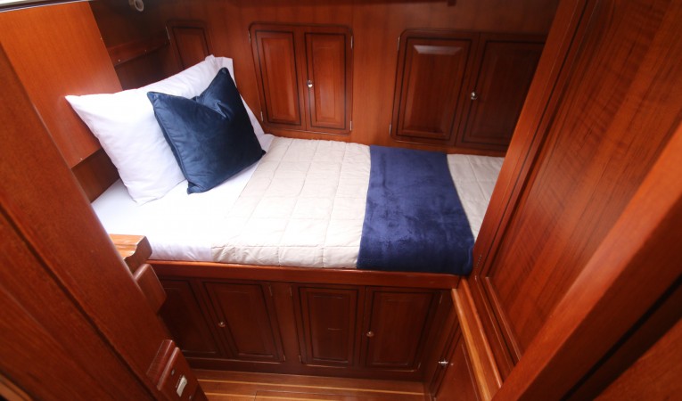 54 Hylas Third cabin