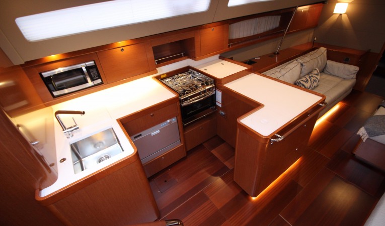 60 Beneteau Galley