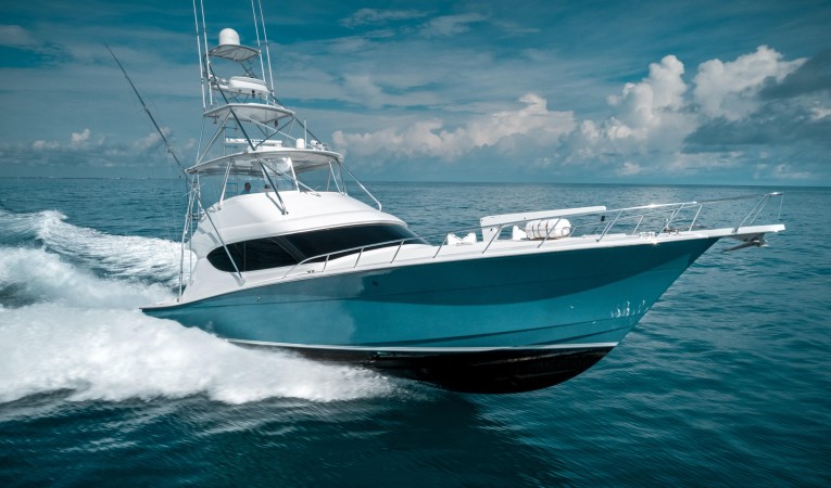 60 Hatteras 