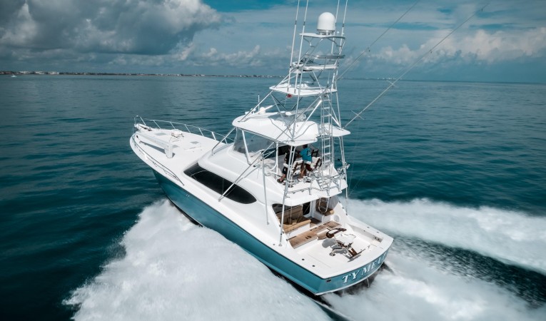 60 Hatteras 