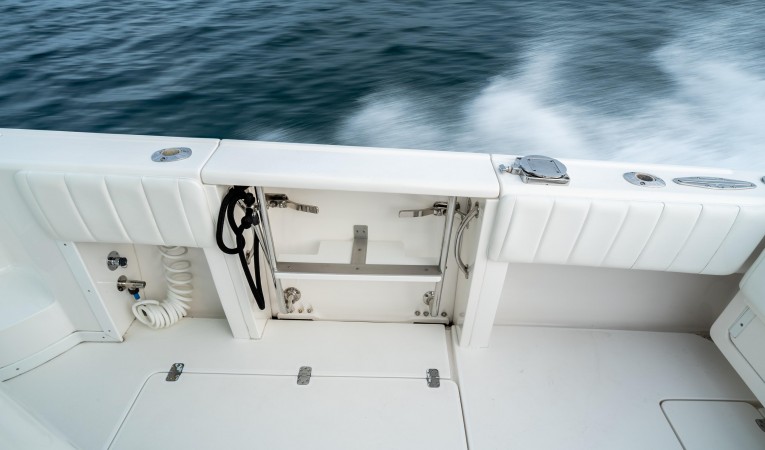 35 Intrepid Dive Door