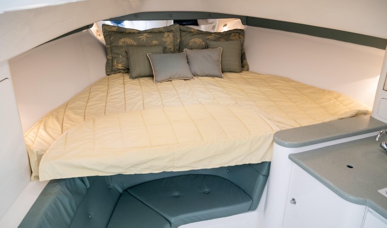 35 Intrepid Berth with Filler