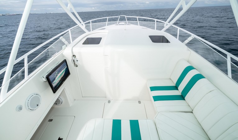 35 Intrepid Forward Seating 1