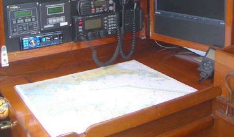 52 Tayana Nav Station View 2