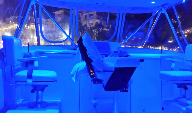 30 Pursuit Blue LED lighting