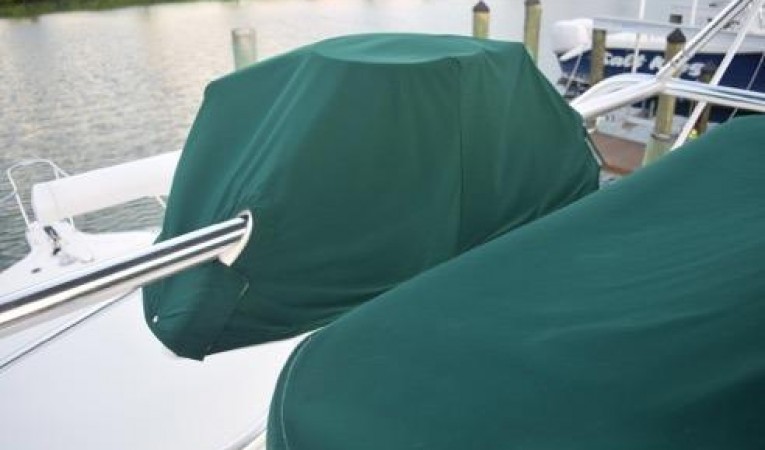 30 Pursuit Upper helm canvas