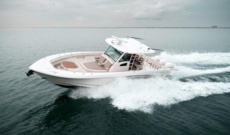 37 Boston Whaler 
