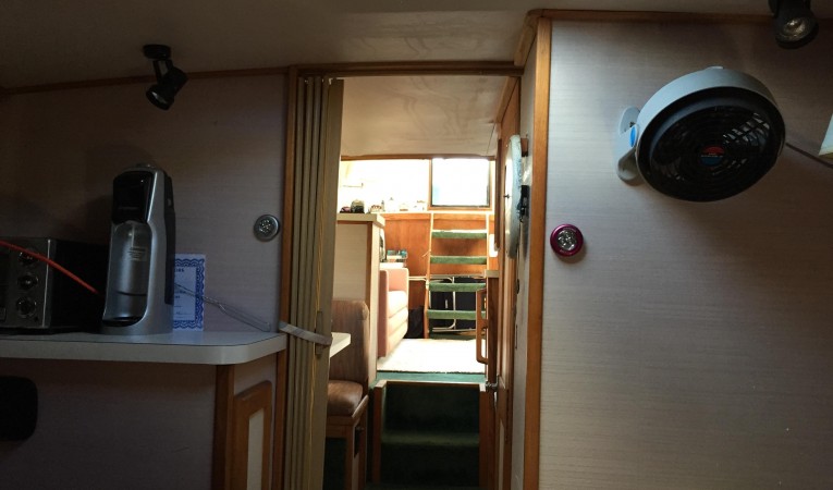 36 Mainship Facing Aft in the Forward Stateroom