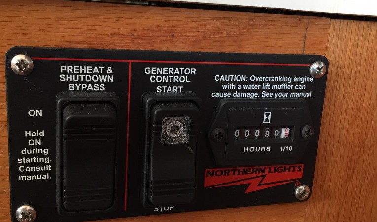 36 Mainship New Generator Panal-Only 90 Hours