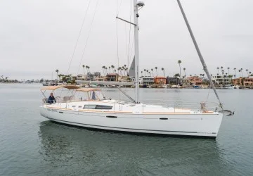 49' Beneteau 2009