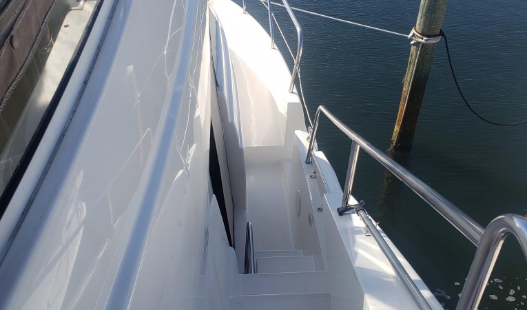 45 Silverton Starboard side looking fwd.