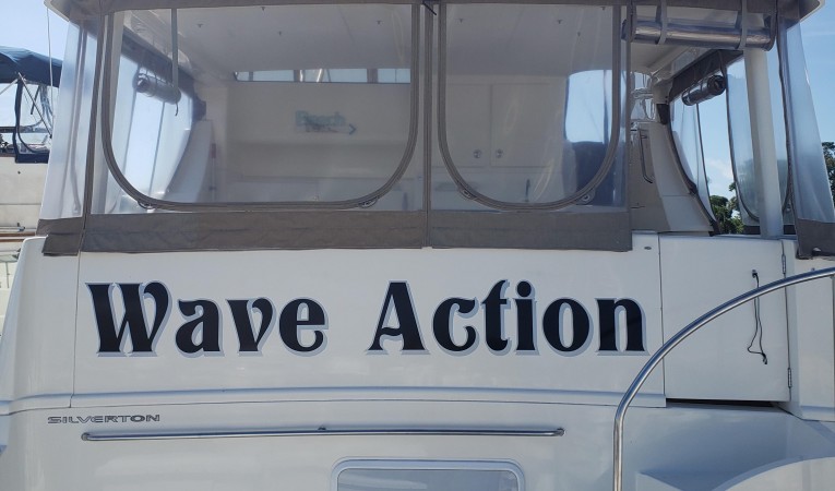 45 Silverton stern 3