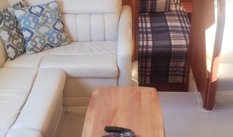 45 Silverton Salon sofa