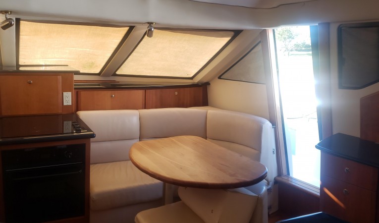 45 Silverton Wing Door Dinette seating