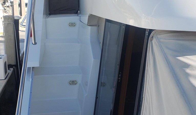 45 Silverton Starboard looking Aft