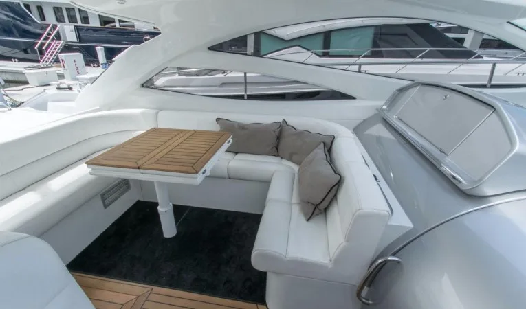 50 Pershing 