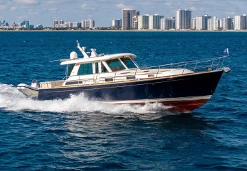 48' Sabre 2015