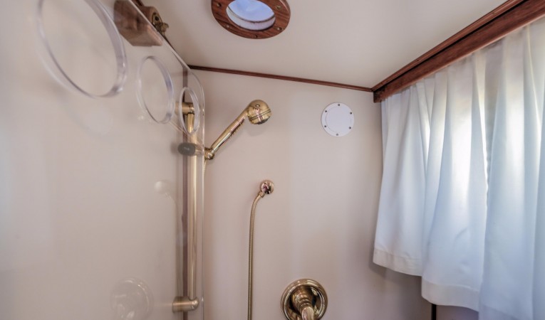 42 Westsail Large Stall Shower -fresh water Vacuflush Head