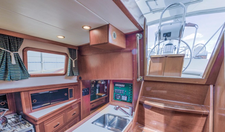 42 Westsail Pass through to Nav. & Aft Cabin