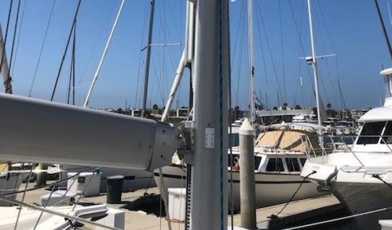 42 Catalina In Mast Furling