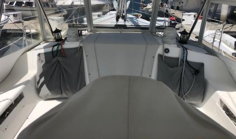 42 Catalina Hard Dodger