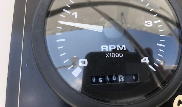 42 Catalina 610 Hours