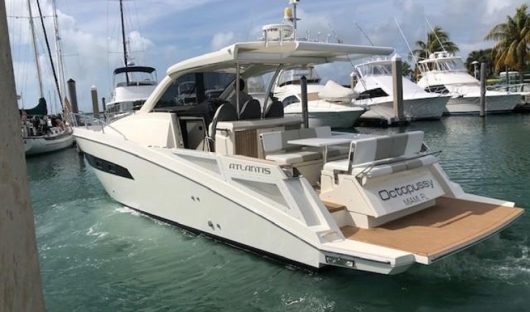 36 Azimut 