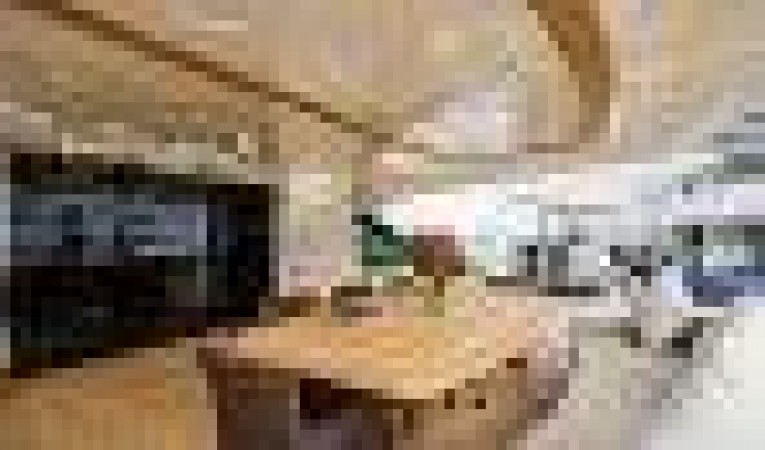 105 Monte Carlo Yachts 