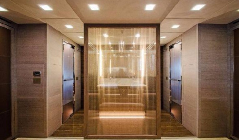 105 Monte Carlo Yachts 