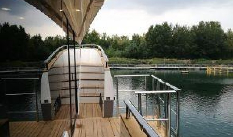 105 Monte Carlo Yachts 